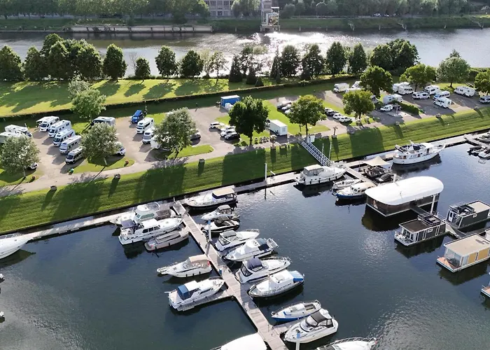 Ботель House Boat Sylt Маастрихт