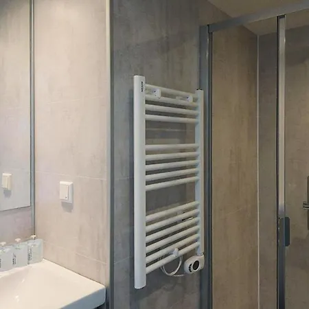 ספינת מלון House Boat Sylt 5*