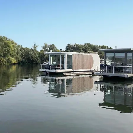 House Boat Sylt 5* Maastricht